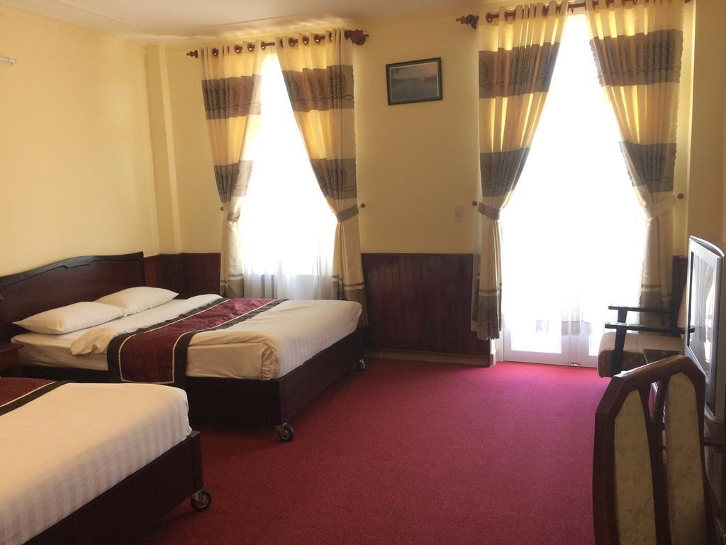 Hotel Anh Dao Đà Lạt Exterior foto
