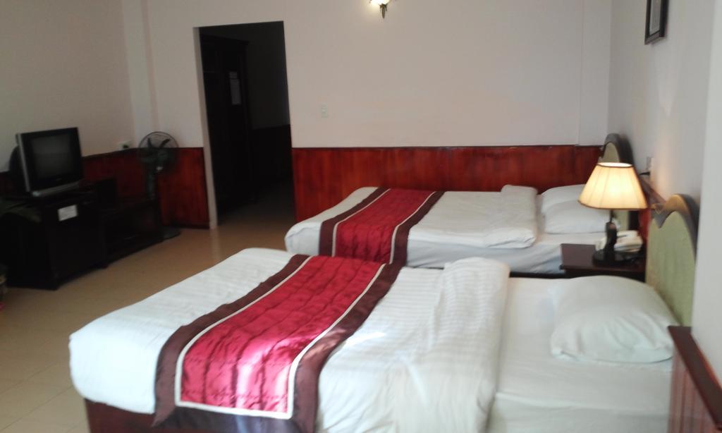 Hotel Anh Dao Đà Lạt Exterior foto