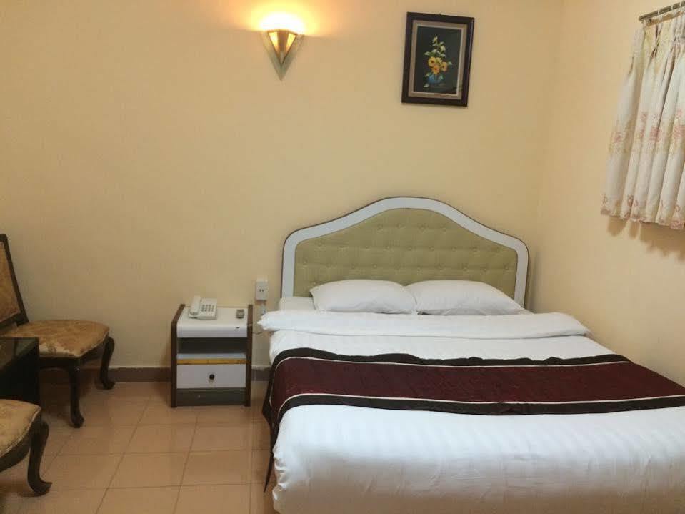 Hotel Anh Dao Đà Lạt Exterior foto